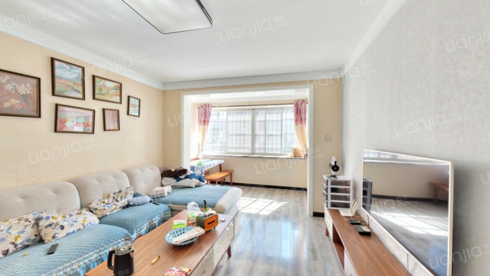 经开区职工宿舍二手房实景图