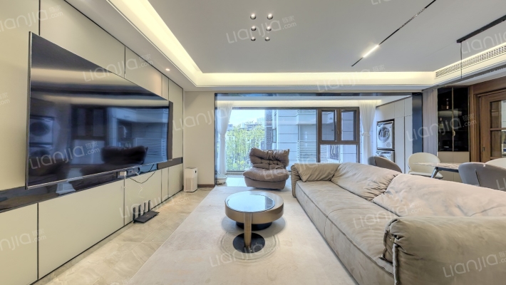 保利珑堂里院二手房实景图