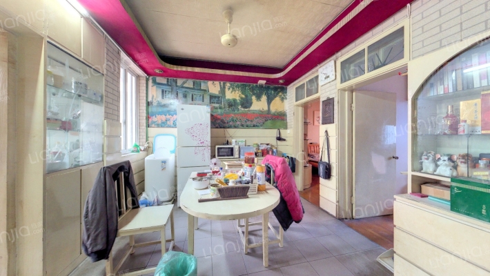 解放新一邨二手房实景图