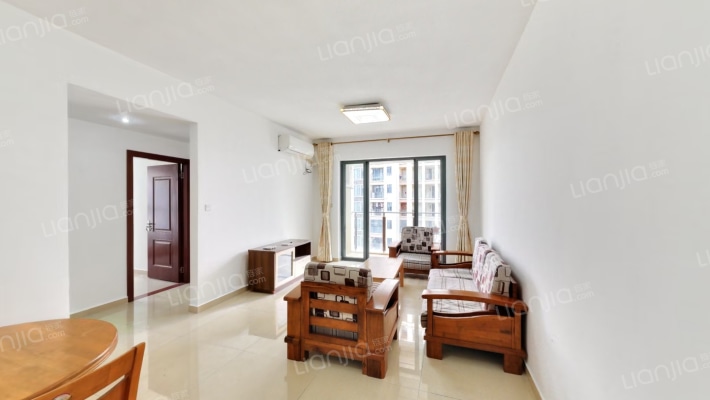 三正卧龙山二手房实景图