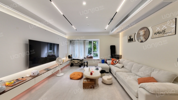 朵力尚美国际二手房实景图