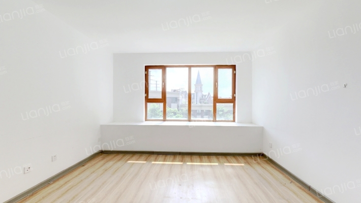 万丰公馆二手房实景图