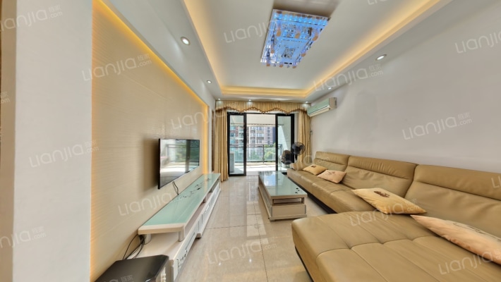 大运城邦卫城二手房实景图