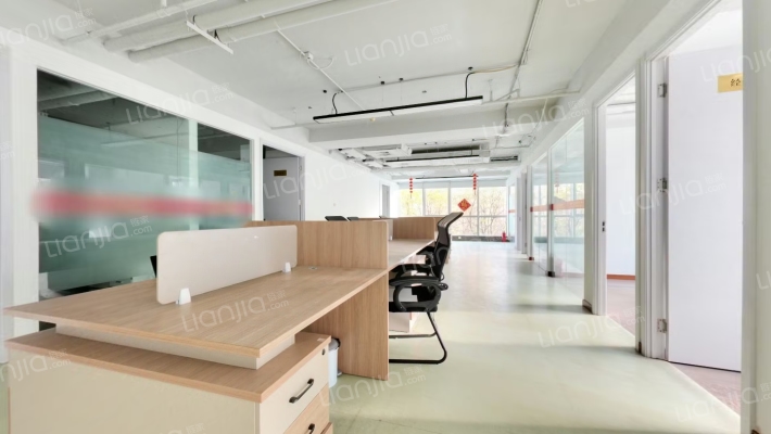 琨莎中心二手房实景图