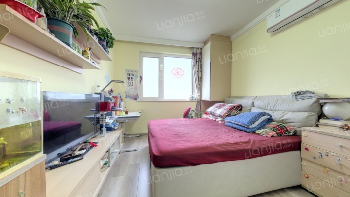 兴化路11号院二手房实景图