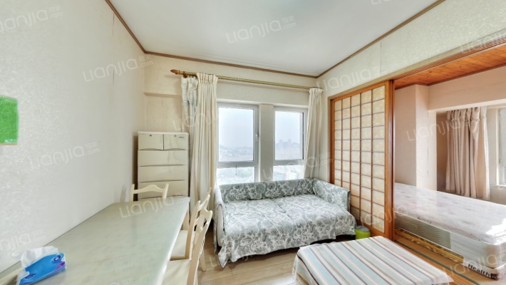 亿达软景E居二手房实景图