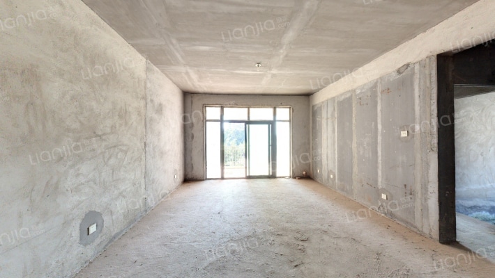 怡和山庄二手房实景图