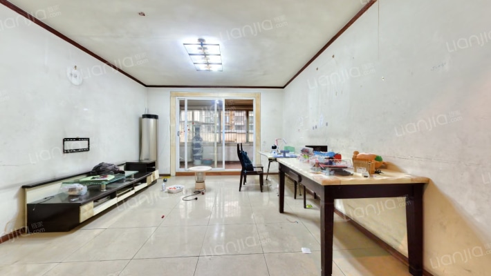 大庆路93号二手房实景图