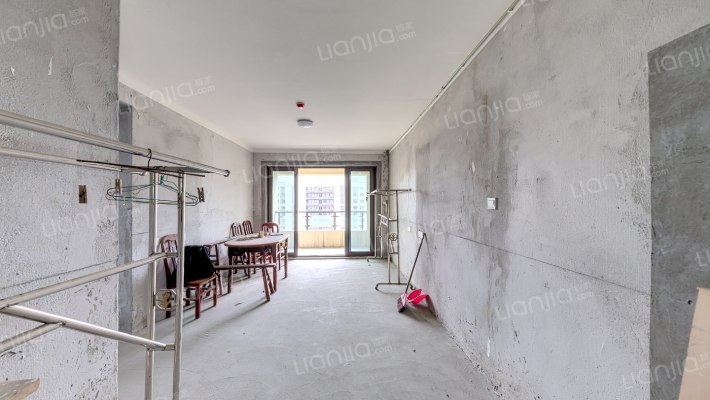 山湖锦悦府二手房实景图