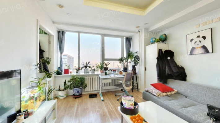 智慧大厦二手房实景图