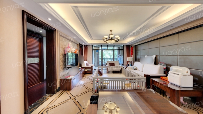 田园牧歌听泉苑二手房实景图