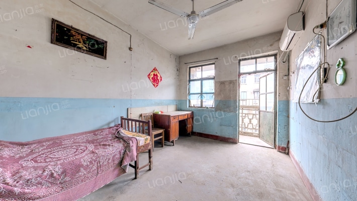 黄河新村二手房实景图