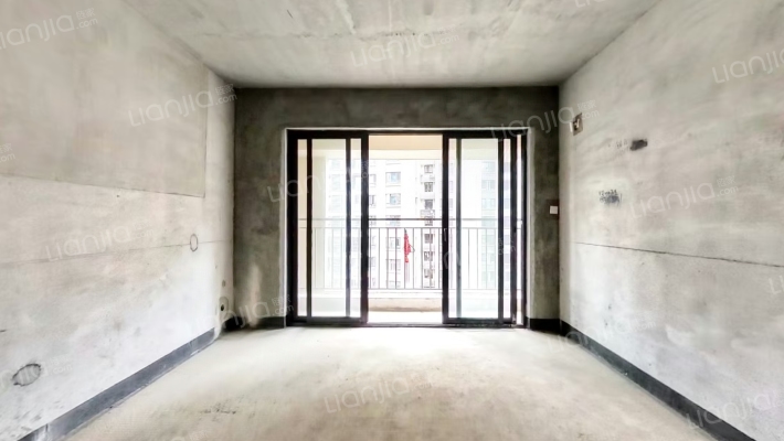 桂林融创九棠府二手房实景图