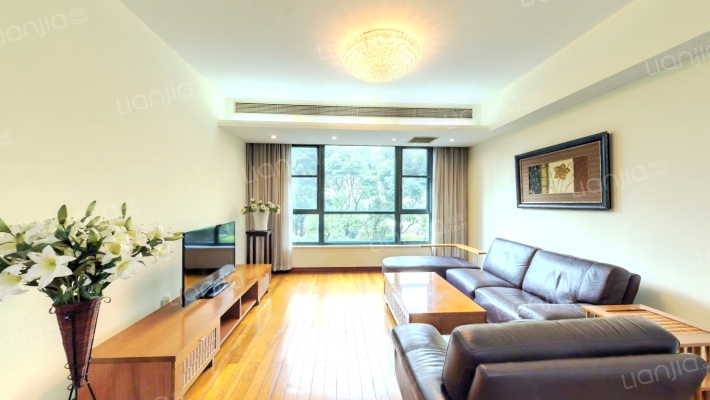 仁恒滨江园二手房实景图