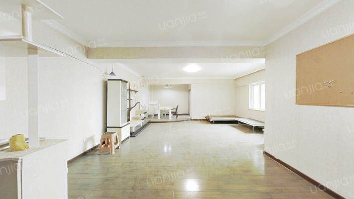 银海大厦二手房实景图