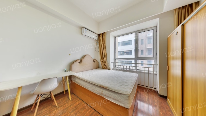 万馨风景二手房实景图