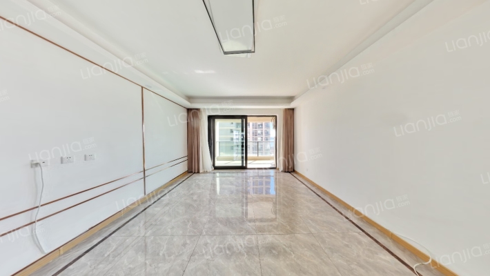 昆明融创文旅城山语海南区二手房实景图