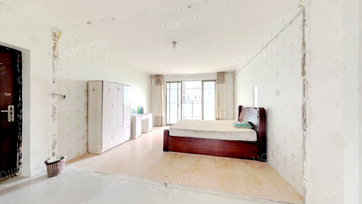 越湖名邸二手房实景图