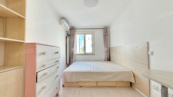 裕中东里二手房实景图