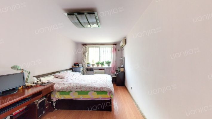 瑞丽园二手房实景图