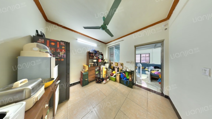 港湾一村二手房实景图