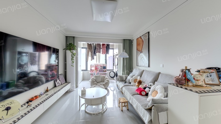 西亚斯宫馆二手房实景图