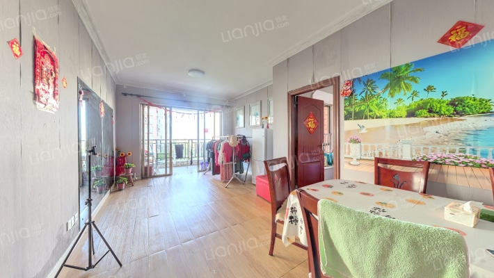 光耀·荷兰水乡三期一组团二手房实景图