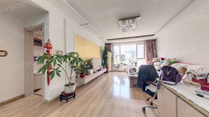 秀林风景二手房实景图