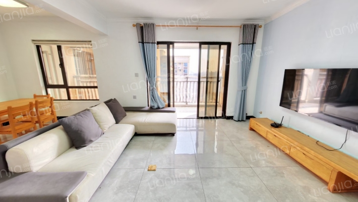 海悦华府二手房实景图