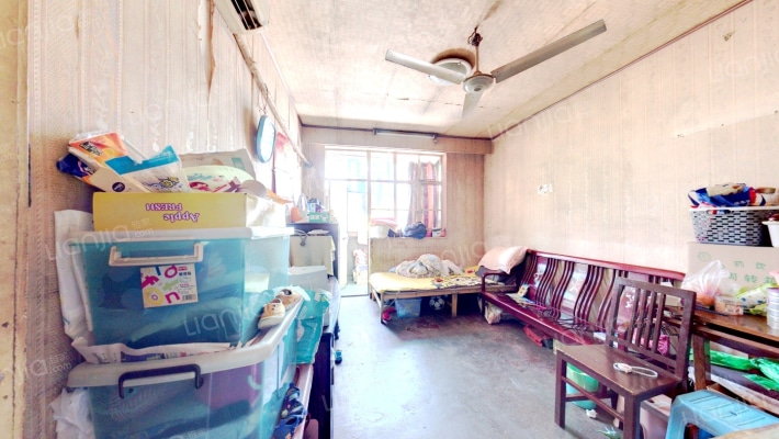 瞿西新村二手房实景图