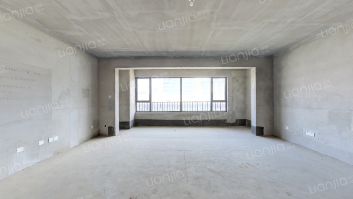 金鹏壹品天成二手房实景图