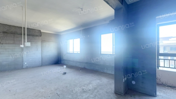 金厦银湖城二手房实景图