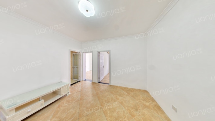 百纳公寓二手房实景图