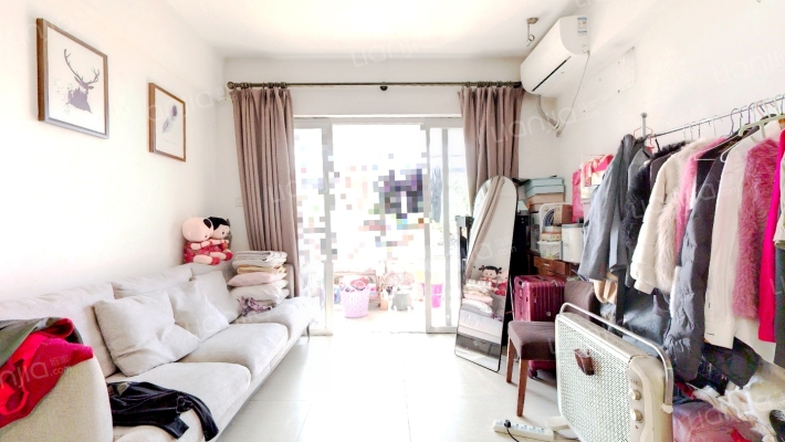 第一国际二手房实景图