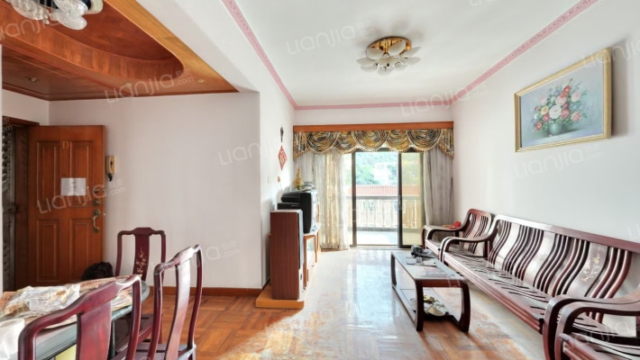 万辉花园二手房实景图