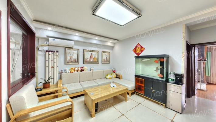 泰山公寓二手房实景图