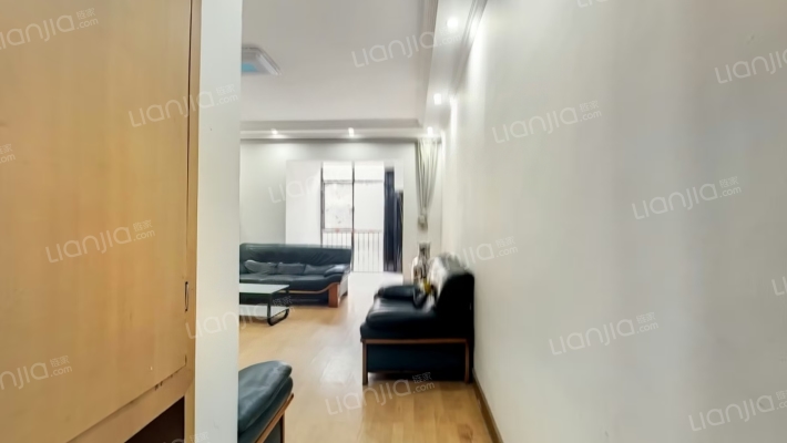 自来水公司巴陵东路小区二手房实景图