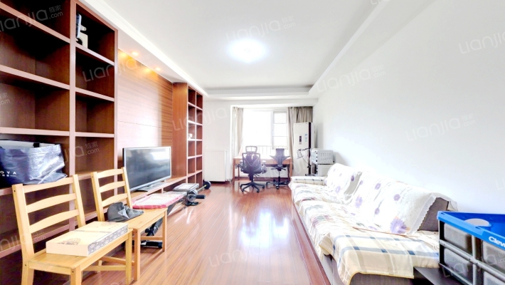 万科红郡二手房实景图