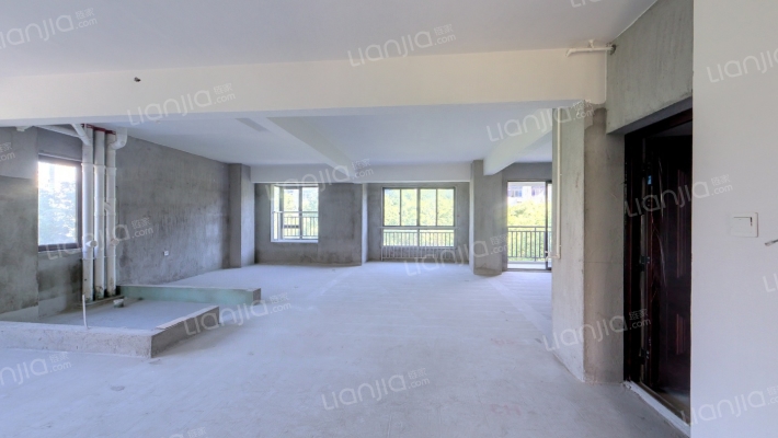 南瑞华庭二手房实景图