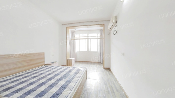 北城角50号二手房实景图