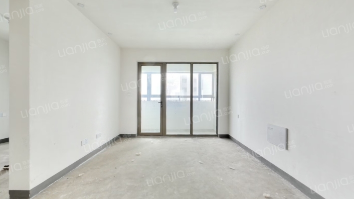 海尔产城创蓝谷海上东方二手房实景图