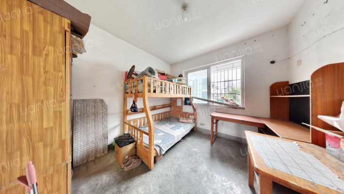 东虹路63号院二手房实景图