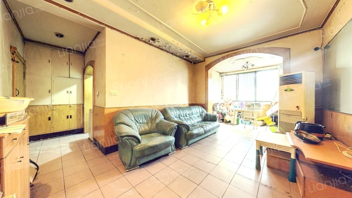 慈惠堂街16号二手房实景图