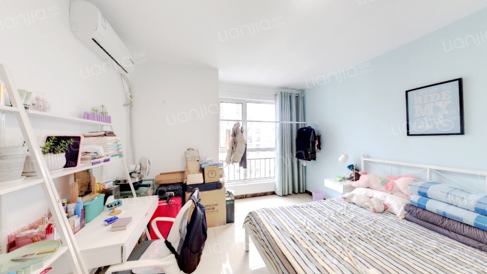 学畔馨园二手房实景图