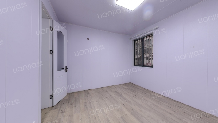 东大小区二手房实景图