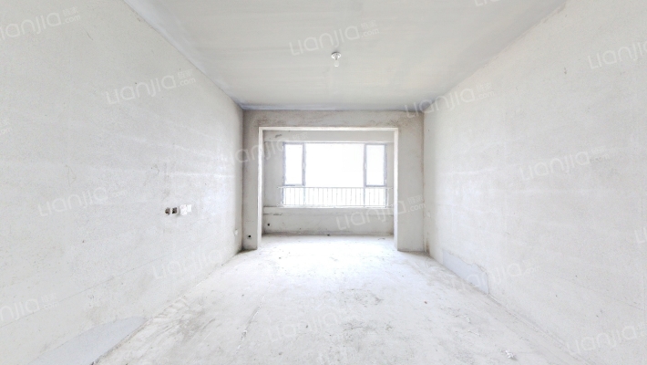 山投沿湖城二手房实景图