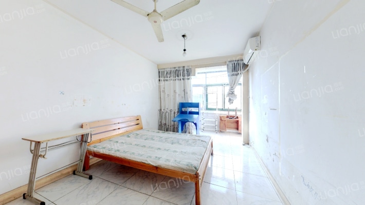 十一中宿舍二手房实景图