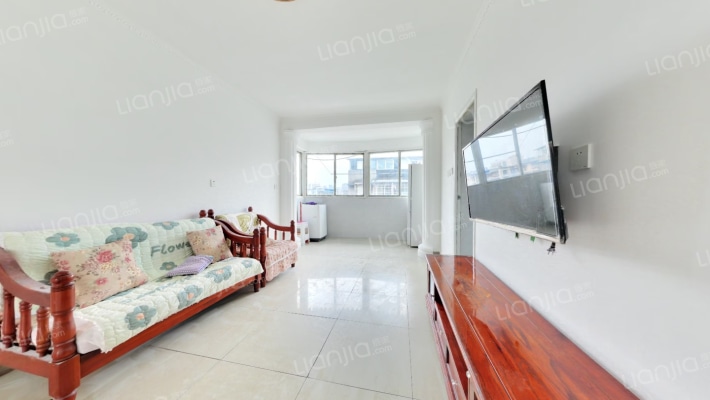 交桂巷8号院二手房实景图