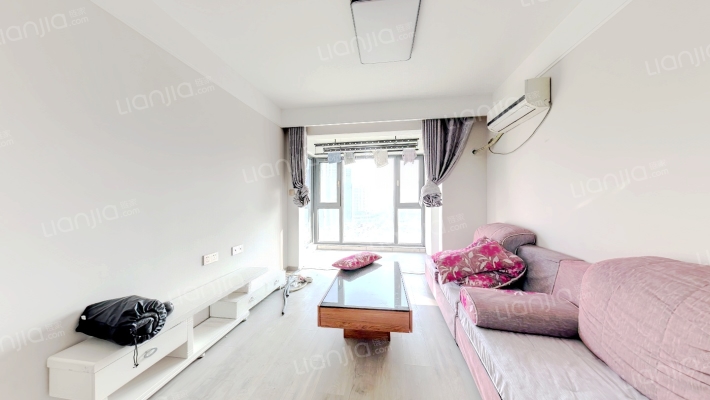 海岸万科城枫华里二手房实景图