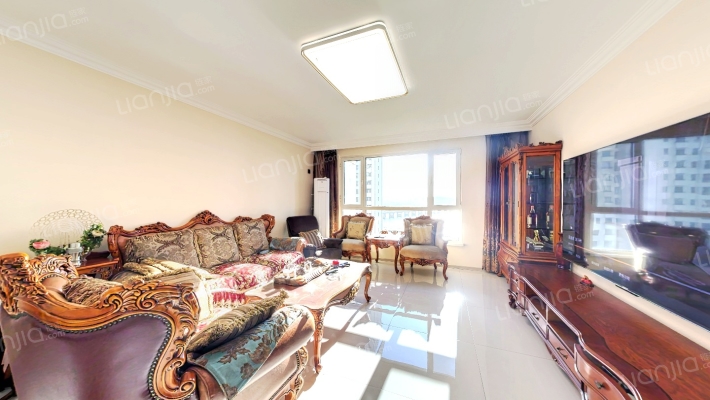 大连海湾城五期二手房实景图